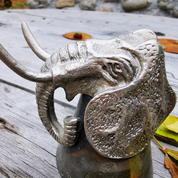 Vintage Pewter Elephant Wine Bottle Topper Shot Glass - Picture 12 of 14